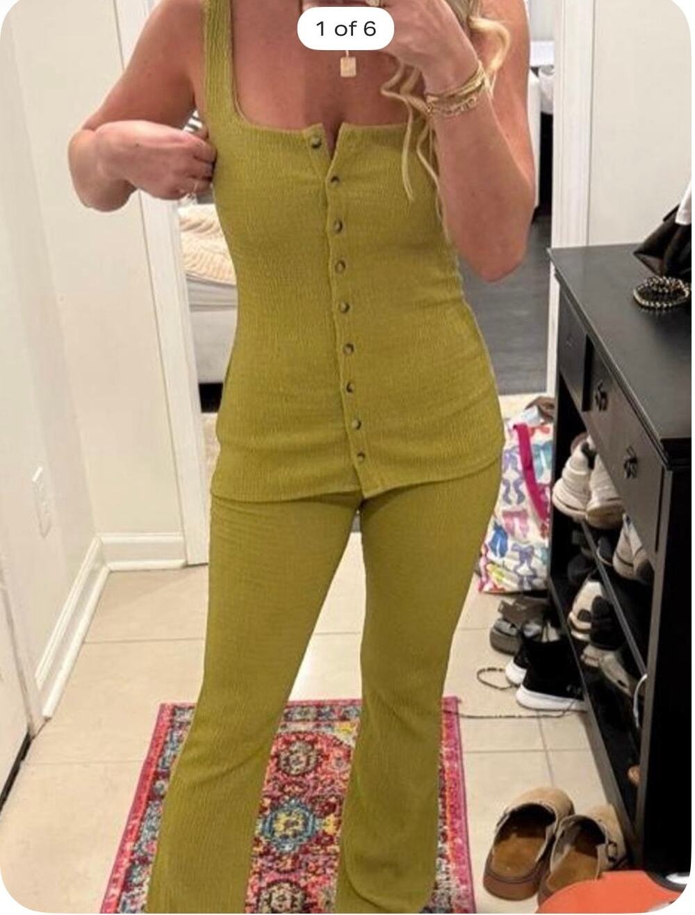 Zara Green Linen set 
Size medium fits small- tall girl friendly